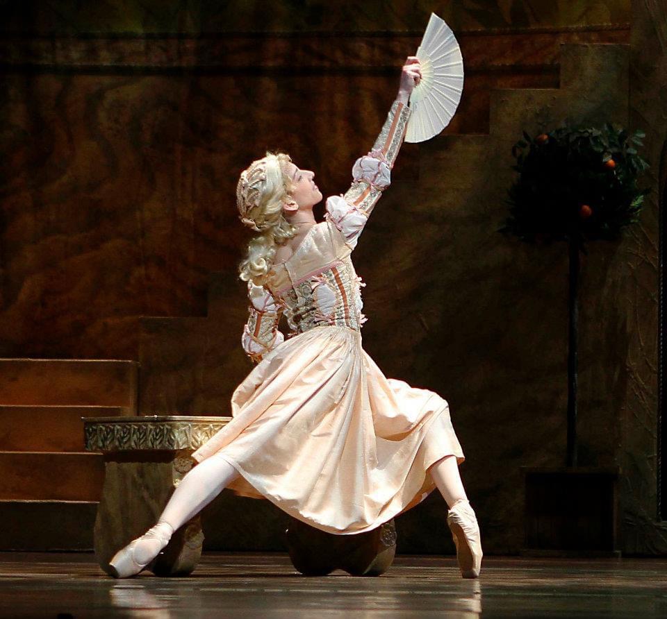 Warm counselling session